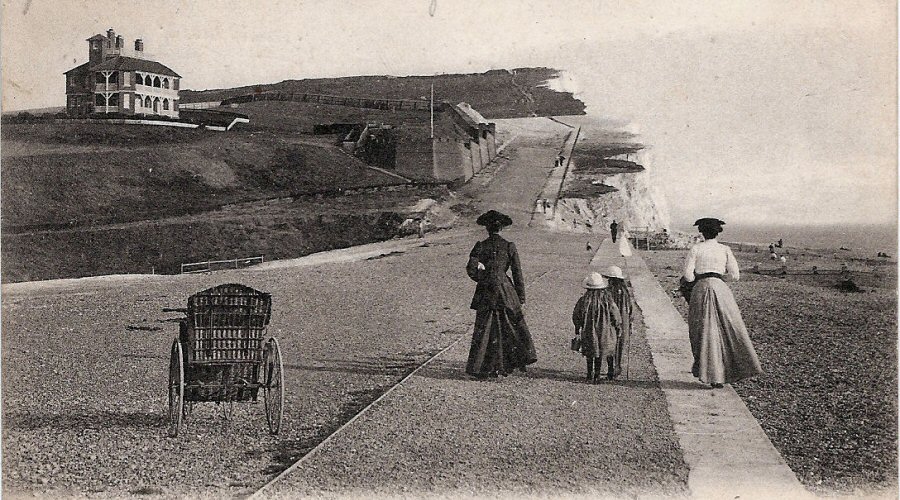 Seaford Head in 1904 — Victorian walkers on the promenade with the cliffs behind
