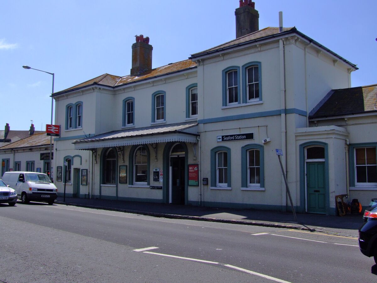 Seaford station building exterior with its Victorian architecture